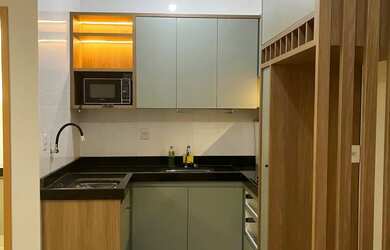 Imagem: A kitnet possui 1 Dormitório, 1 Banheiro, 1 Vaga na garagem