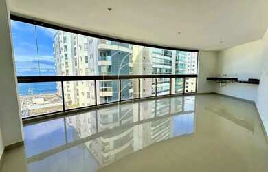 Imagem: O apartamento possui 4 Dormitórios, 3 Banheiros, 2 Vagas na