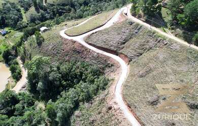 Imagem 2: Terreno à venda, 2463 m² por R$ 120.000 - Alataia - Campos do Jordão/SP