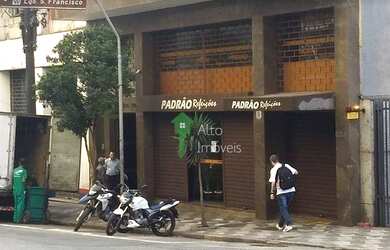 Imagem: O depósito possui 873m² de Área e está localizado em Centro