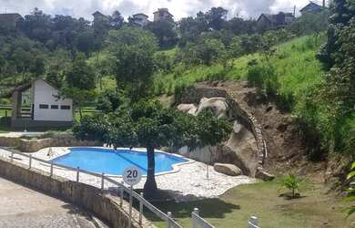 Imagem 4: Lote maravilhoso com vista livre para as montanhas!