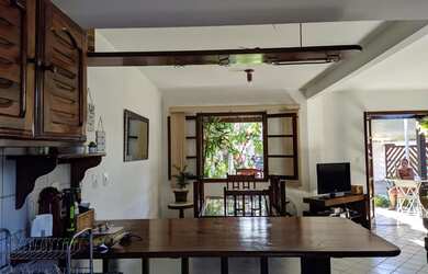 Imagem: A casa em condomínio possui 3 Dormitórios, 2 Banheiros, 1