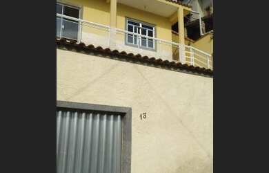 Imagem: A casa em condomínio possui 3 Dormitórios, 3 Banheiros, 3