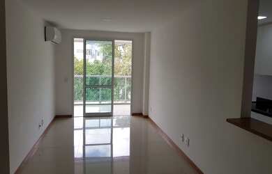 Imagem 2: Apartamento Village Vert andar alto vista livre e indevassável silencioso...