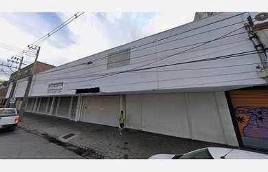 Imagem: O depósito possui 1.715m² de Área e está localizado em