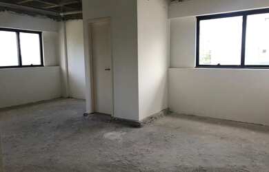 Imagem: O depósito possui 3 Vagas na garagem, 100m² de Área e está