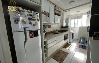 Imagem: O apartamento possui 2 Dormitórios, 2 Banheiros, 1 Vaga na