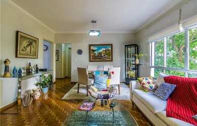 Imagem: O apartamento possui 3 Dormitórios, 2 Banheiros, 1 Vaga na