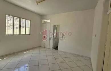 Imagem: A casa possui 2 Dormitórios, 1 Banheiro, 73m² de Área e