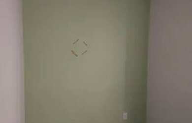 Imagem: A casa possui 3 Dormitórios, 2 Banheiros, 1 Vaga na garagem