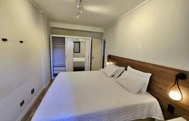 Imagem 7: LINDO APARTAMENTO COM SACADA, 02 BANHEIROS