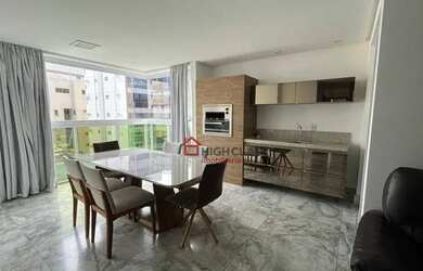 Imagem: O apartamento possui 3 Dormitórios, 3 Banheiros, 2 Vagas na