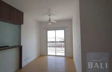 Imagem: O apartamento possui 2 Dormitórios, 2 Banheiros, 2 Vagas na