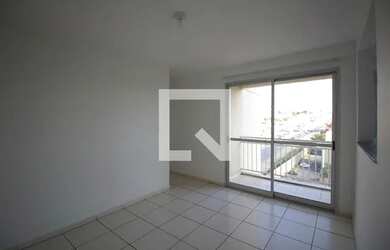 Imagem: O apartamento possui 3 Dormitórios, 2 Banheiros, 1 Vaga na