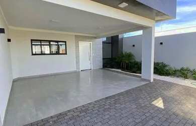 Imagem: A casa possui 3 Dormitórios, 1 Banheiro, 145m² de Área e