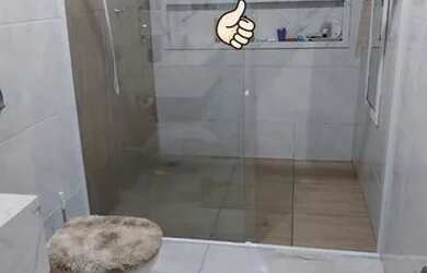 Imagem 4: Casa com sala comercial. Área de serviço, 100m² de Área, 2 Vagas na...