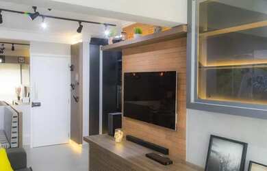 Imagem: O apartamento possui 2 Dormitórios, 1 Banheiro, 2 Vagas na