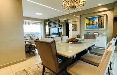 Imagem: O apartamento possui 3 Dormitórios, 5 Banheiros, 2 Vagas na