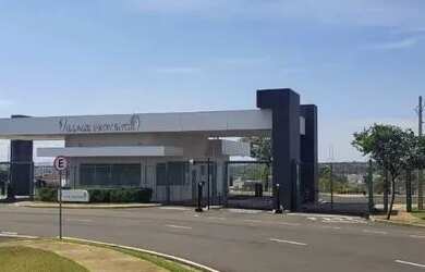 Imagem: O terreno possui 276m² de Área e está localizado em Village