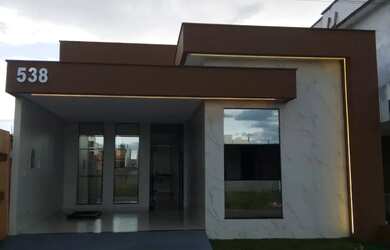 Imagem: A casa em condomínio possui 3 Dormitórios, 2 Banheiros, 1