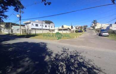 Imagem: O terreno possui 404m² de Área e está localizado em Santa