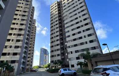 Imagem: O apartamento possui 2 Dormitórios, 2 Banheiros, 1 Vaga na