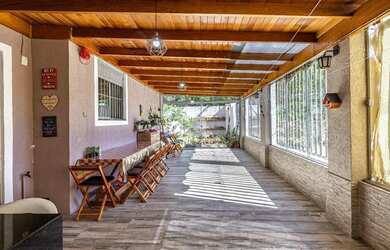 Imagem: O apartamento possui 3 Dormitórios, 2 Banheiros, 1 Vaga na