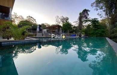 Imagem: A casa em condomínio possui 5 Dormitórios, 5 Banheiros, 5