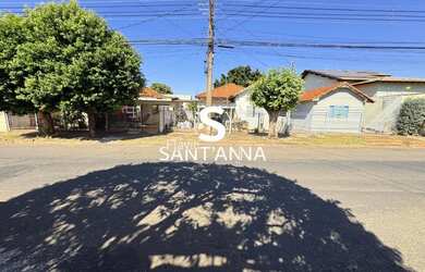 Imagem: O terreno possui 1.257m² de Área e está localizado em Coester