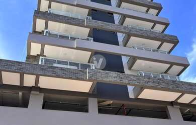 Imagem: O apartamento possui 2 Dormitórios, 2 Banheiros, 2 Vagas na