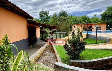 Imagem: A fazenda possui 500m² de Área e está localizado em Santa