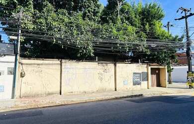 Imagem 2: Casa de esquina para aluguel com 388m², 4 quartos, 5 vagas - Joaquim Távora - Fortaleza