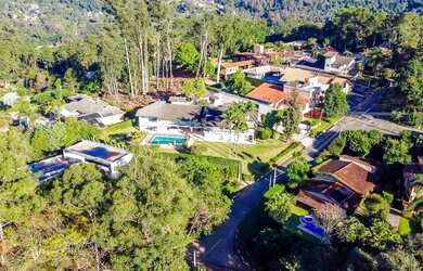 Imagem 8: Casa em condomínio indisponível com 8 quartos, sendo 8 suítes , 1,100m²