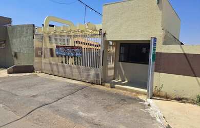 Imagem: O terreno possui 408m² de Área, Imóvel novo e está localizado