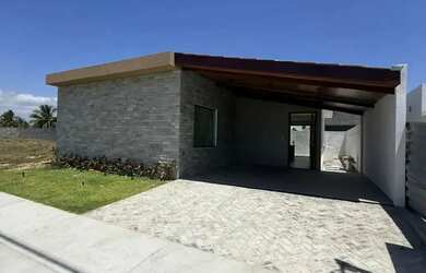 Imagem: A casa em condomínio possui 3 Dormitórios, 3 Banheiros, 2