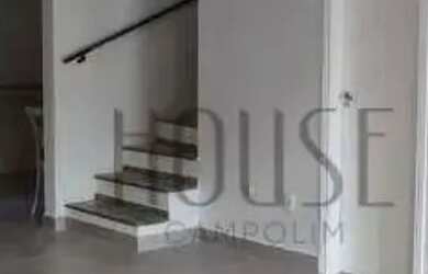 Imagem: A casa em condomínio possui 3 Dormitórios, 2 Banheiros, 2