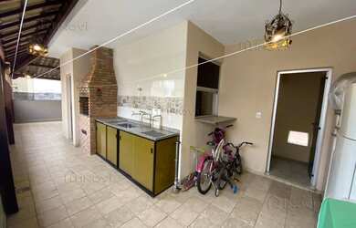 Imagem: O apartamento na cobertura possui 3 Dormitórios, 2 Banheiros