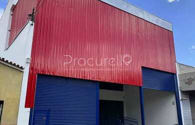 Imagem: O depósito possui 5 Vagas na garagem, 1.600m² de Área e