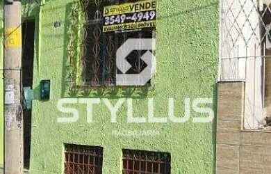 Imagem: A casa possui 2 Dormitórios, 1 Banheiro, 142m² de Área e