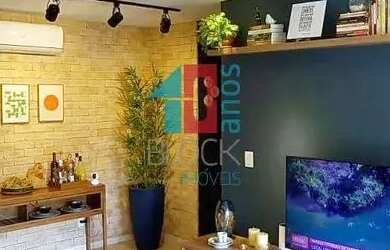 Imagem: O apartamento possui 2 Dormitórios, 3 Banheiros, 2 Vagas na