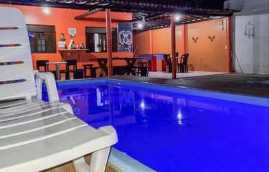 Imagem: A casa para alugar possui 3 Dormitórios, 3 Banheiros e 3 Vagas