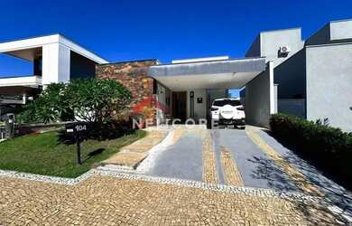 Imagem: A casa em condomínio possui 3 Dormitórios, 4 Banheiros, 2