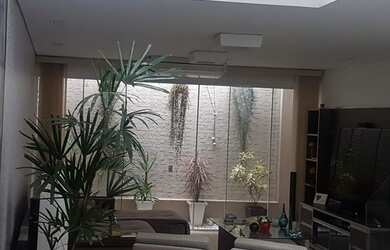 Imagem 2: Casa assobradada com 3 dormitórios e 2 vagas no Ipiranga