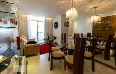 Imagem: O apartamento possui 3 Dormitórios, 2 Banheiros, 2 Vagas na