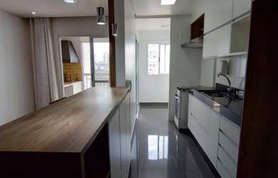 Imagem: O apartamento possui 2 Dormitórios, 1 Banheiro, 1 Vaga na garagem