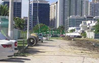 Imagem: O terreno possui 240m² de Área e está localizado em Recreio