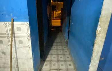 Imagem: A casa possui 1 Dormitório, 1 Banheiro e está localizado