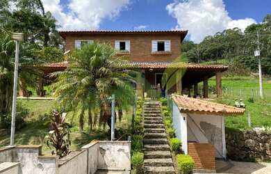 Imagem: A chácara possui 30.000m² de Área e está localizado em