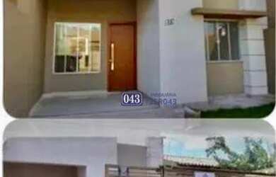 Imagem: A casa possui 3 Dormitórios, 2 Banheiros, 2 Vagas na garagem