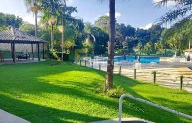 Imagem: A casa em condomínio possui 4 Dormitórios, 5 Banheiros, 5